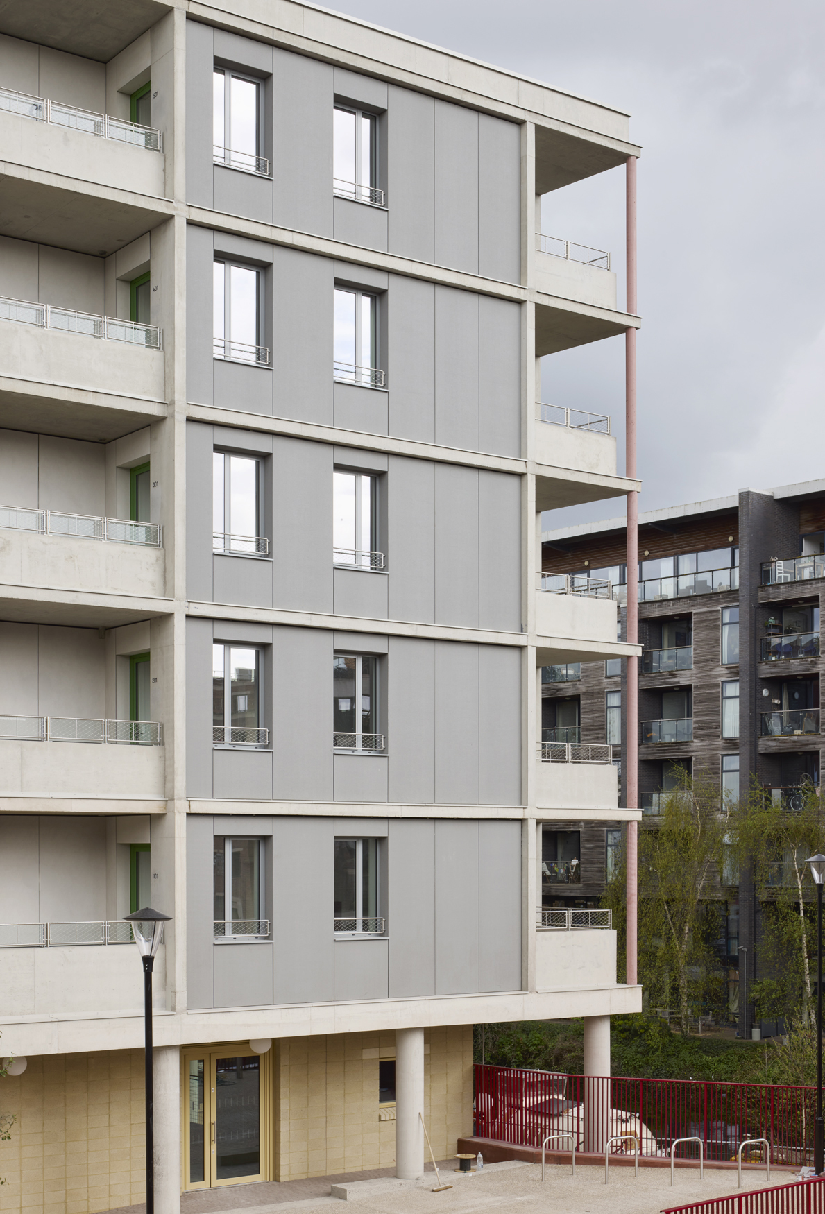 Bridge House | New Build Housing, Hackney Wick | Studioshaw